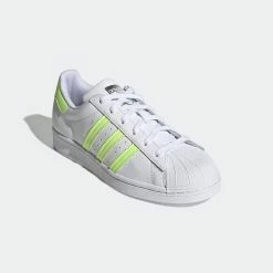 Women's Adidas Originals Superstar Shoes White Yellow WHITE -women‘s Sales Store FX6090 FTW photo front lateral top gradient