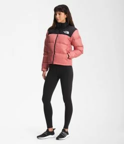 Women’s The North Face 1996 Retro Nuptse Jacket Faded Rose PINK -women‘s Sales Store NF0A3XEO UBG model34