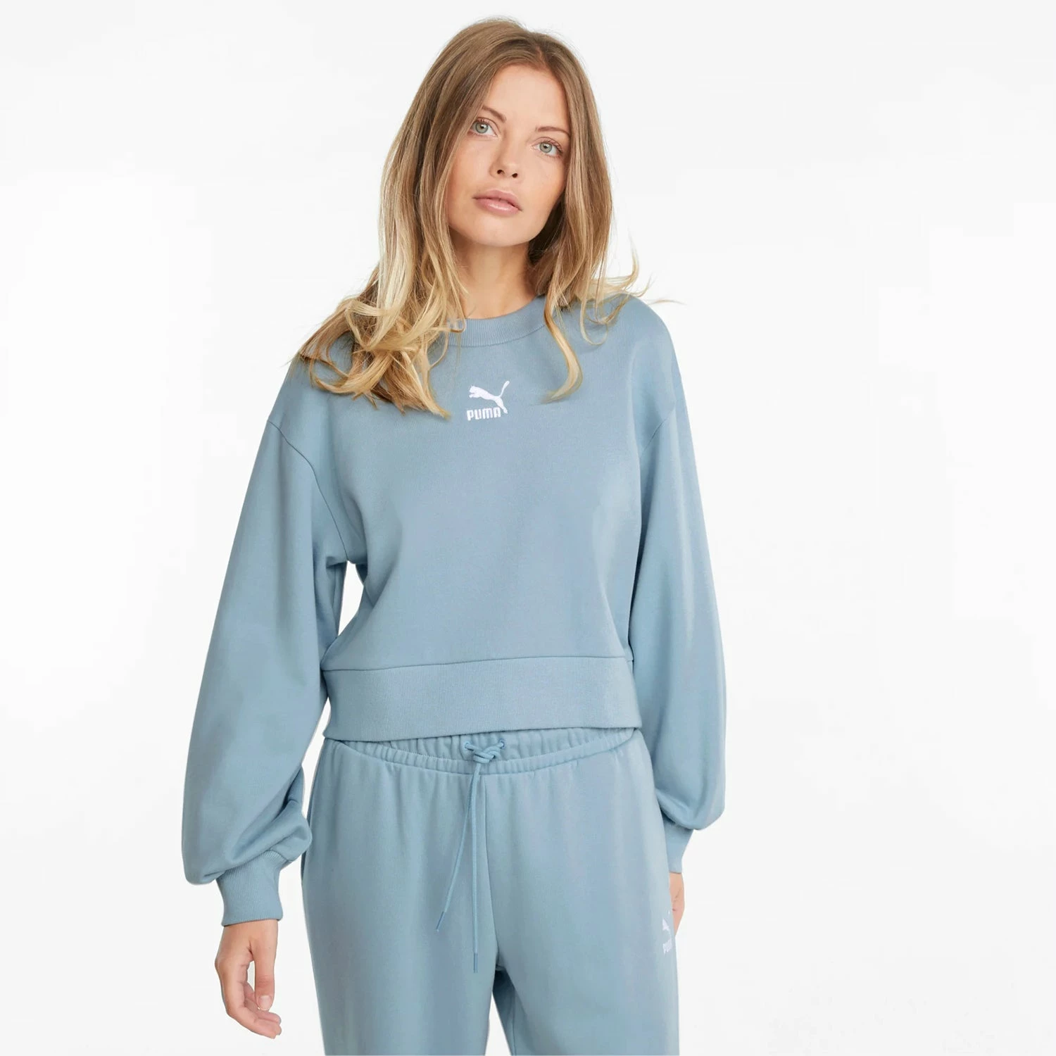 Women's PUMA Classics Puff Sleeve Crew Neck Sweatshirt Blue Fog LIGHT BLUE 5 Women's PUMA Classics Puff Sleeve Crew Neck Sweatshirt Blue Fog LIGHT BLUE - Image 3