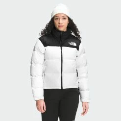 Women’s The North Face 1996 Retro Nuptse Jacket White Black WHITE 11 Women’s The North Face 1996 Retro Nuptse Jacket White Black WHITE -women‘s Sales Store Women s The North Face 1996 Retro Nuptse Jacket White Black NF0A3XEOFN4 03