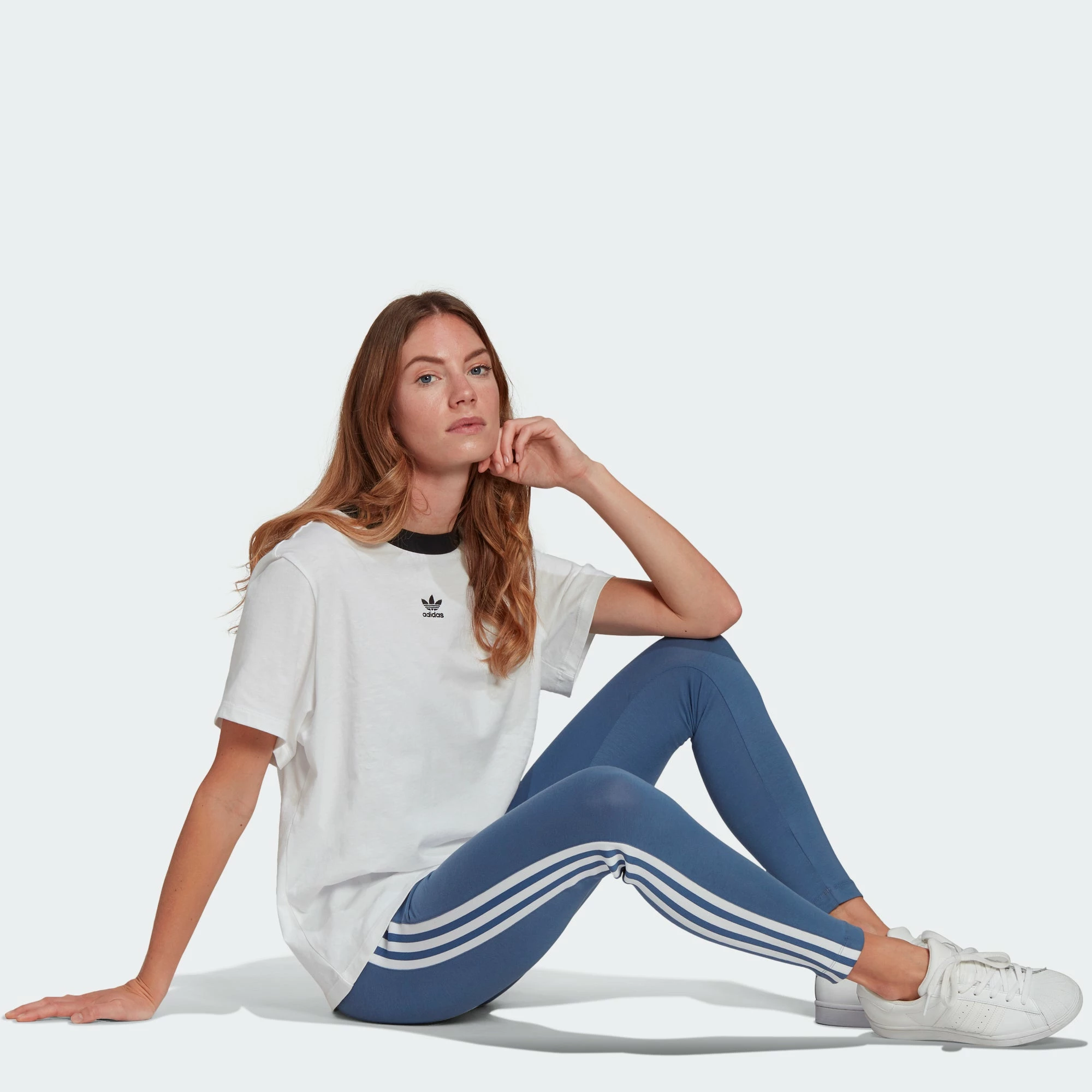 Women's Adidas Originals Adicolor 3D Trefoil High-Waisted Tights Crew Blue BLUE 4 Women's Adidas Originals Adicolor 3D Trefoil High-Waisted Tights Crew Blue BLUE - Image 2