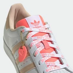 Women's Adidas Originals Superstar Shoes Self-Love WHITE -women‘s Sales Store Women sadidasOriginalsSuperstarShoesSelf LoveGW0570 8