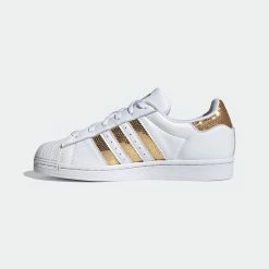 Women's Adidas Originals Superstar Shoes White Gold WHITE -women‘s Sales Store Women sadidasOriginalsSuperstarShoesWhiteGoldG55658 10