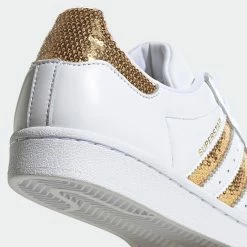 Women's Adidas Originals Superstar Shoes White Gold WHITE -women‘s Sales Store Women sadidasOriginalsSuperstarShoesWhiteGoldG55658 4